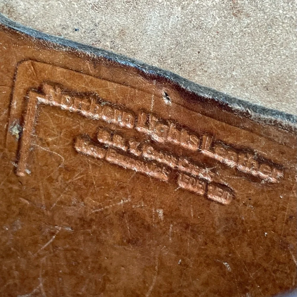 SOLD🔥Beautiful Vintage Leather Satchel - Picture 9 of 9